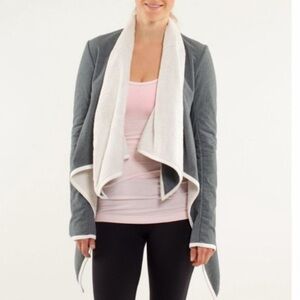 Lululemon Presence of Mind Jacket Polar Cream - size 10
